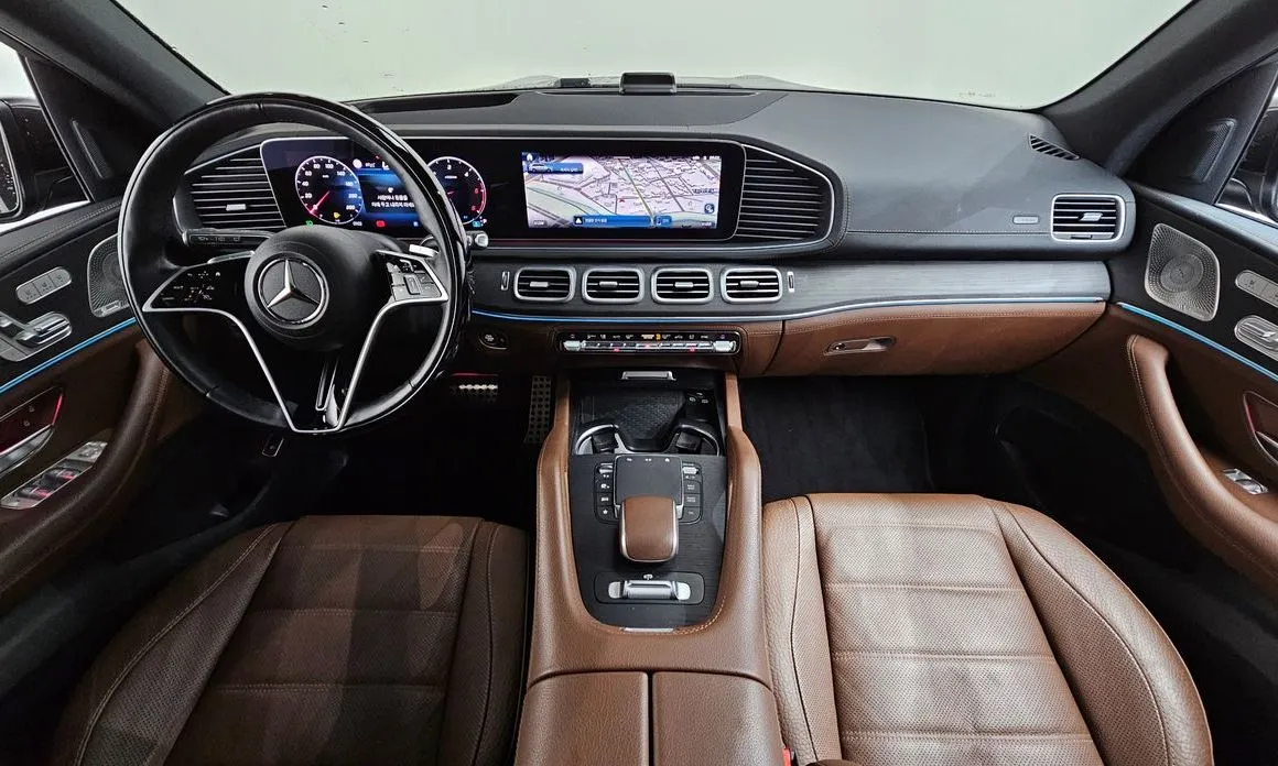 Mercedes-Benz GLS-Class — фото 8