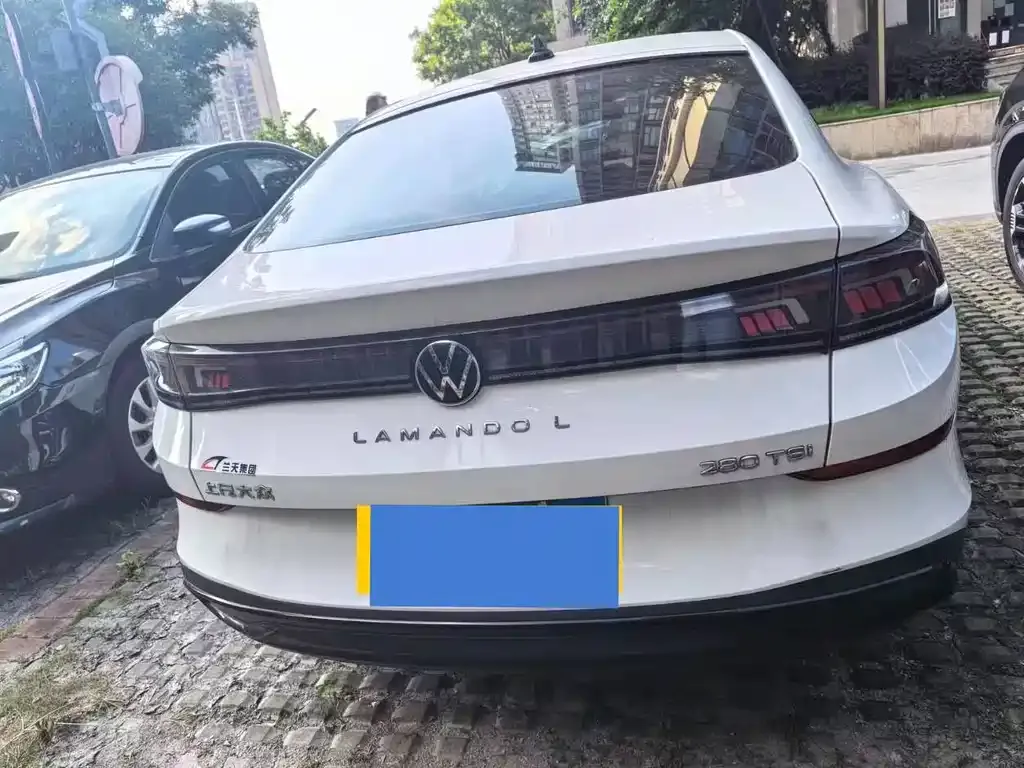 Volkswagen Lamando 2023 из CN, фото 3