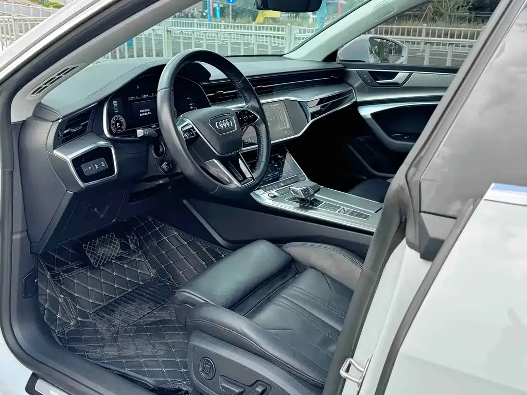 Audi A7 — фото 3