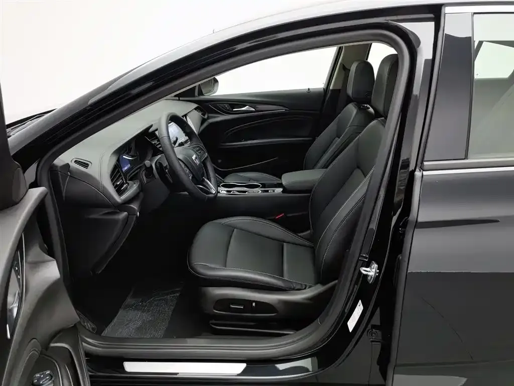 Buick Regal 2023 из CN, фото 8