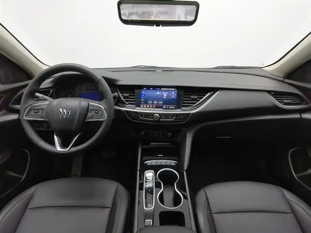 Buick Regal 2023 из CN, фото 3