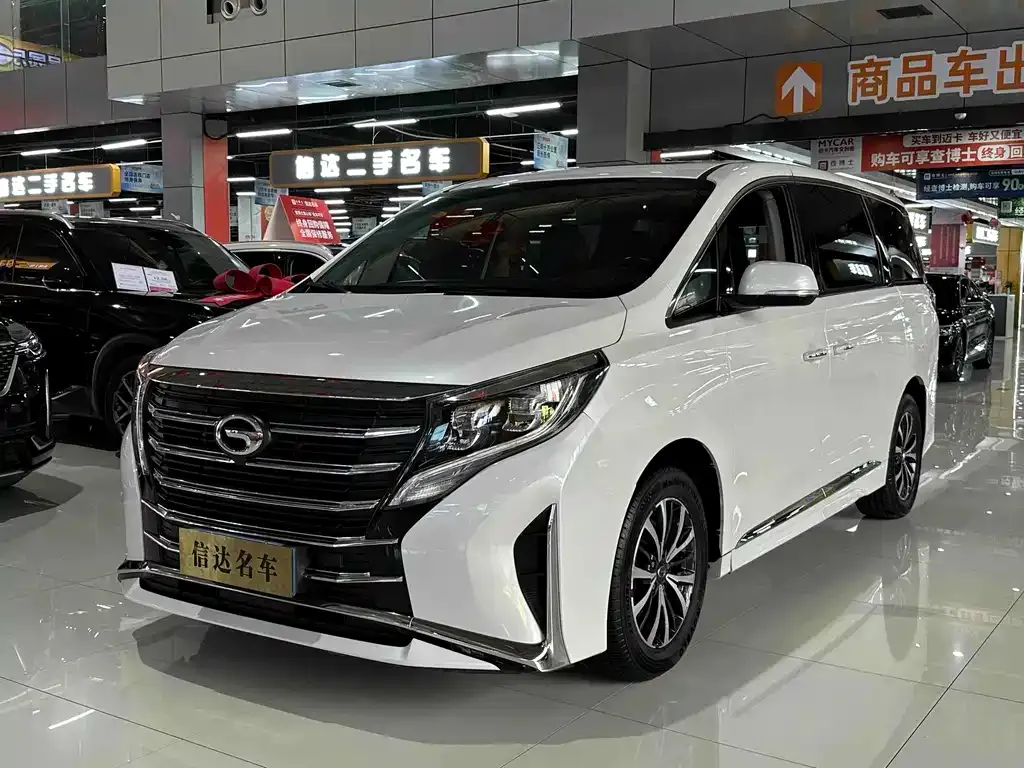 GAC Motor Trumpchi M8 — фото 1