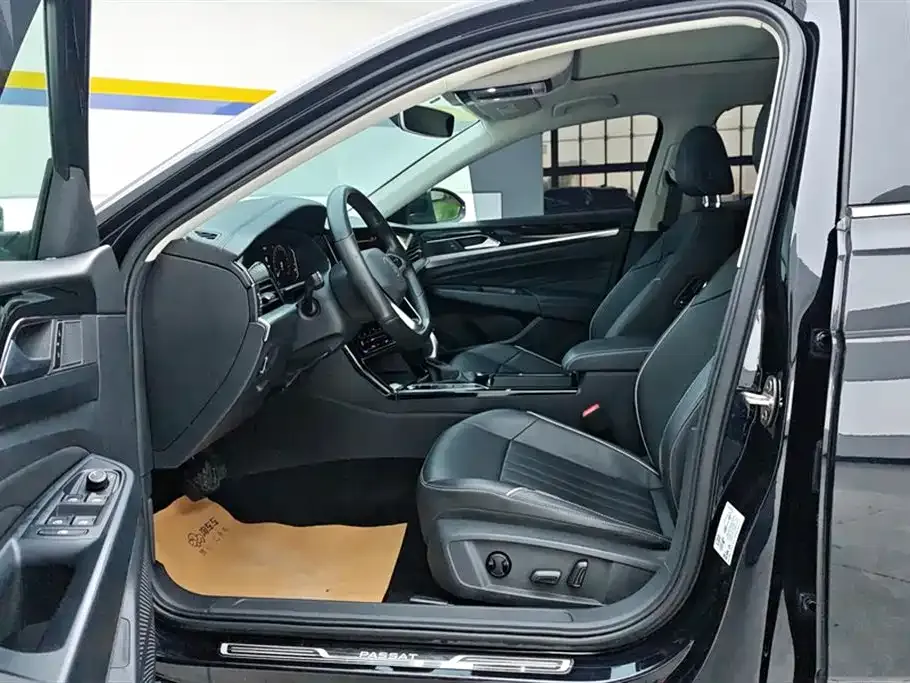 Volkswagen Passat — фото 3
