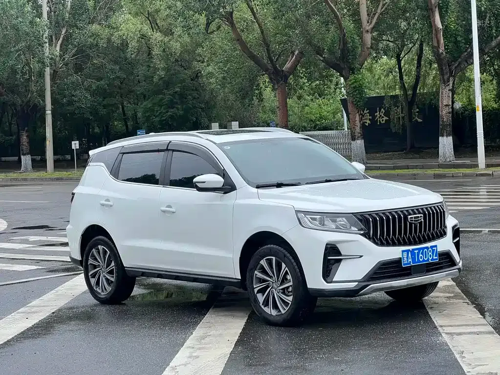 Geely Vision X6 — фото 10