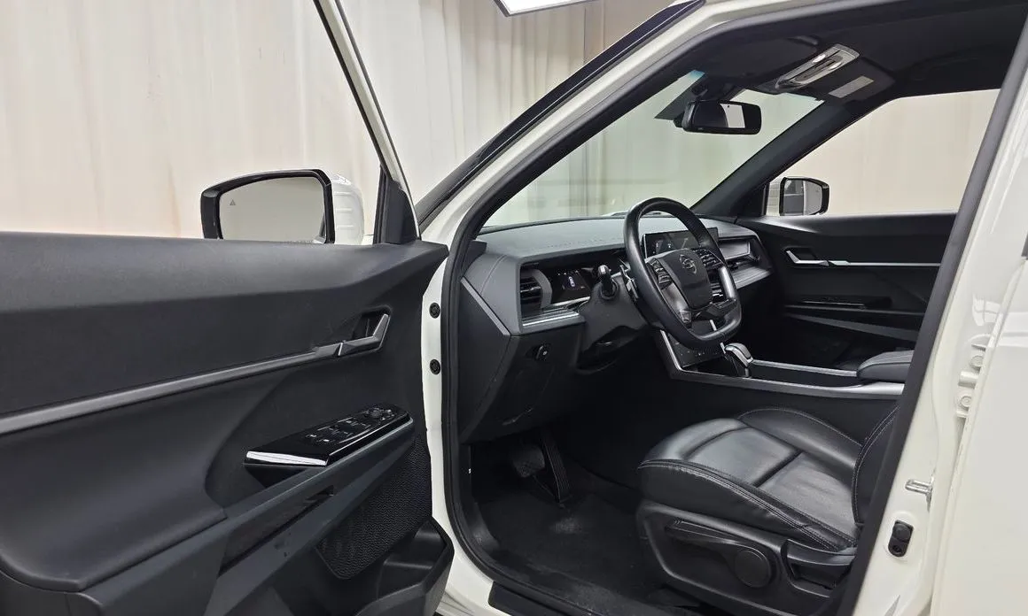 KG Mobility (Ssangyong) Torres — фото 10