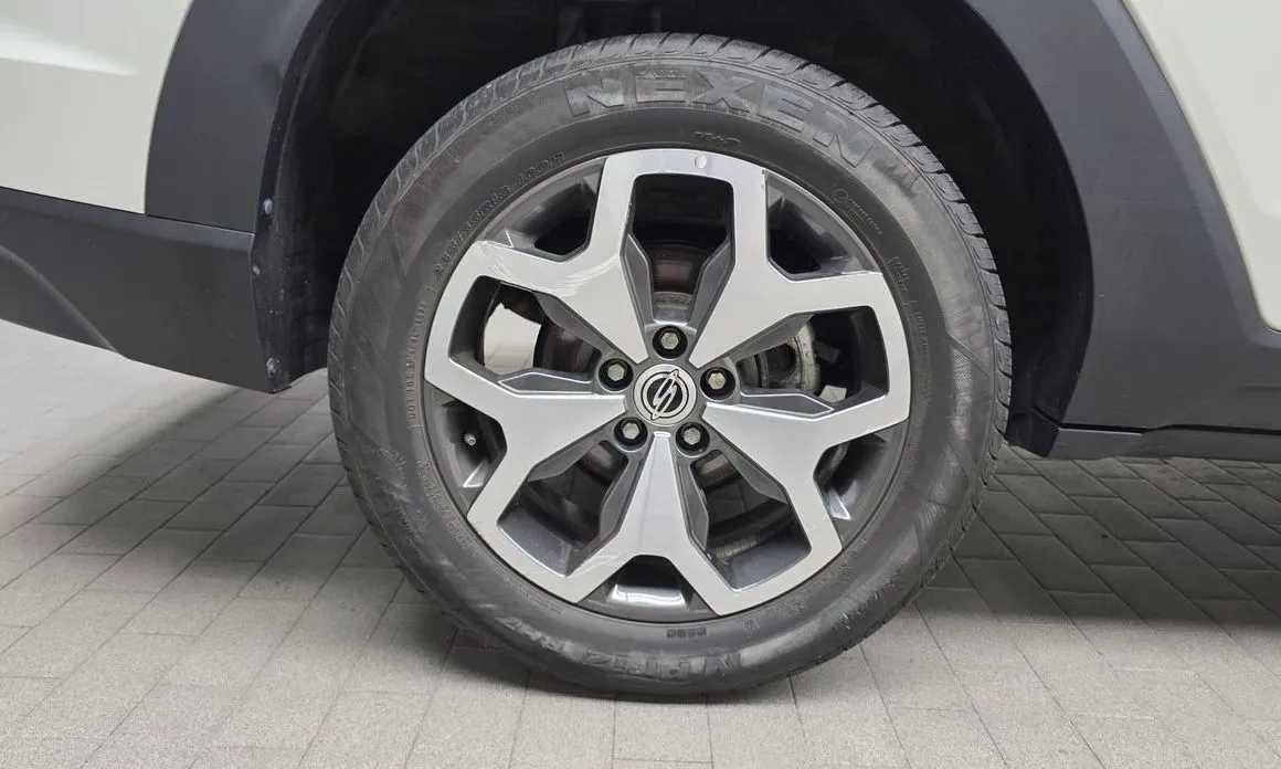 KG Mobility (Ssangyong) Torres — фото 6