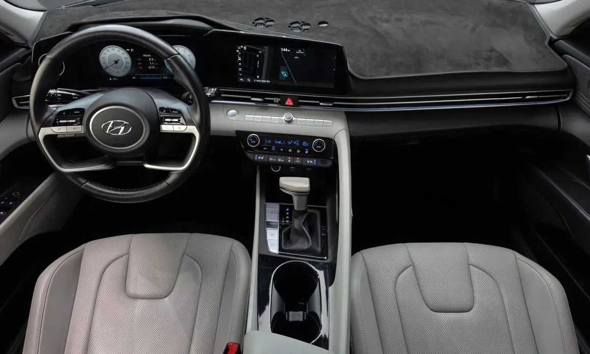 Hyundai AVANTE — фото 7