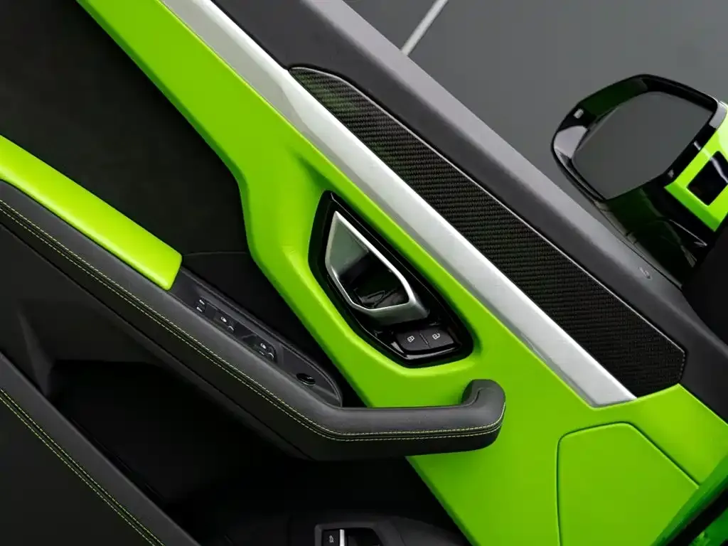 Lamborghini Urus — фото 2