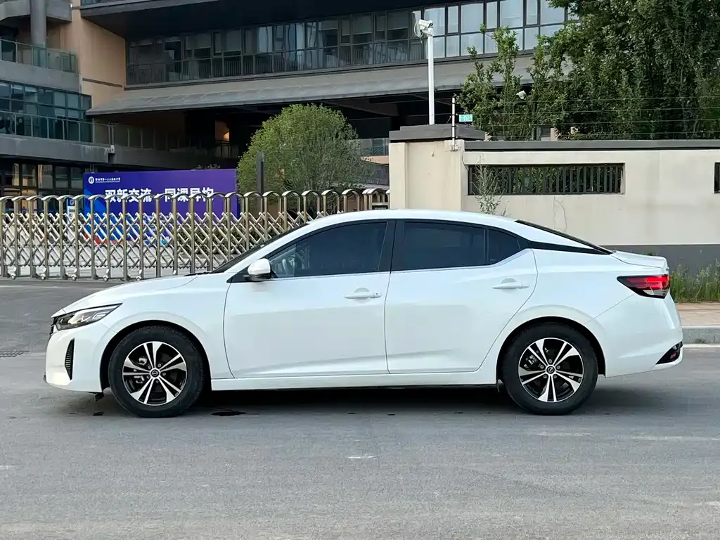 Nissan Sylphy — фото 9