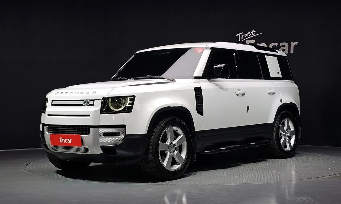 Land Rover Defender — фото 1