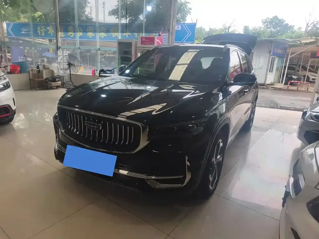 Geely Xingyue L — фото 10