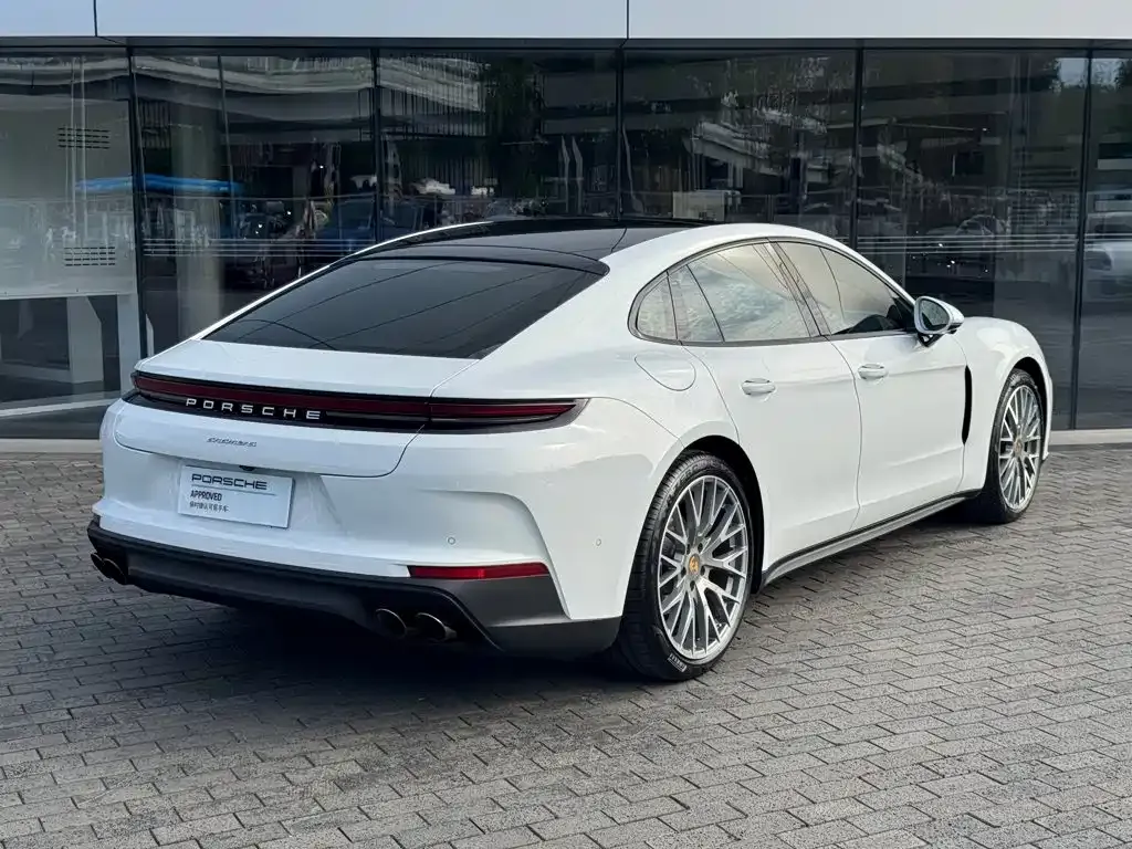Porsche Panamera — фото 10