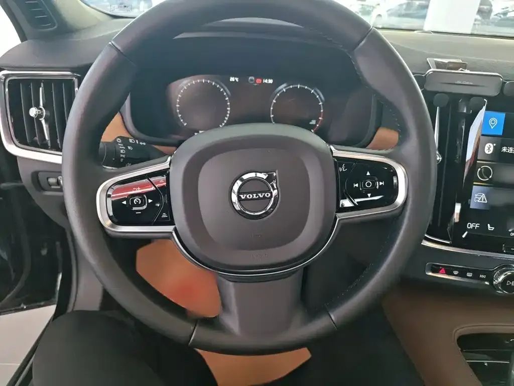 Volvo S90 — фото 2