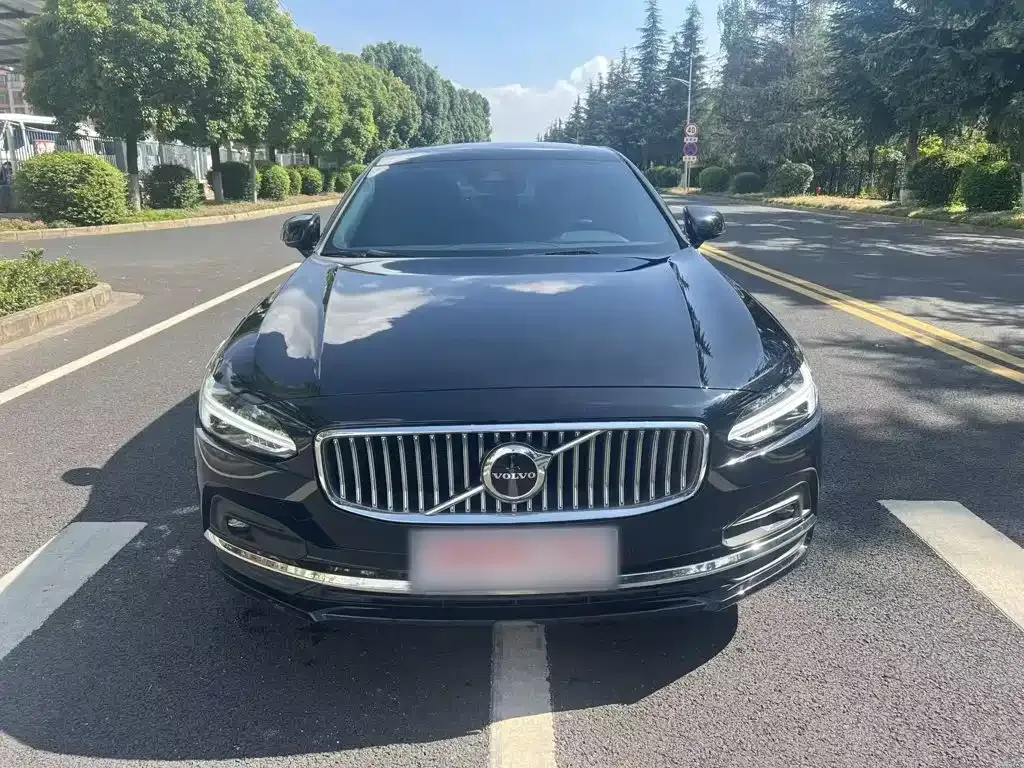 Volvo S90 — фото 4