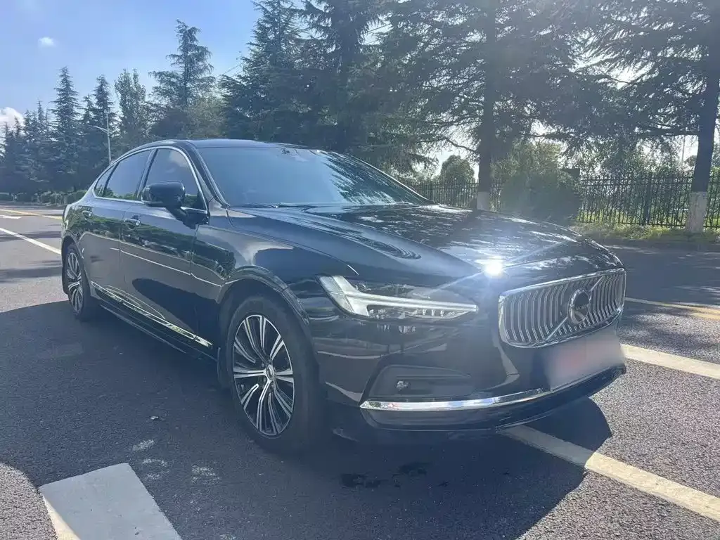 Volvo S90 — фото 10