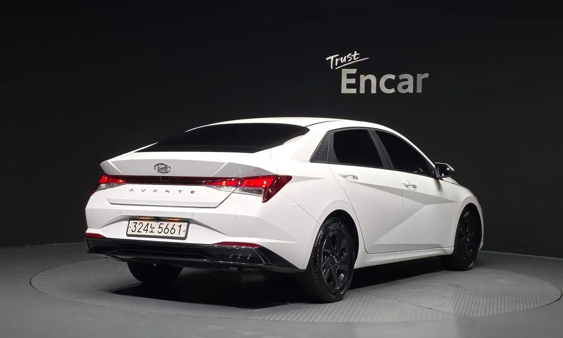 Hyundai AVANTE — фото 4