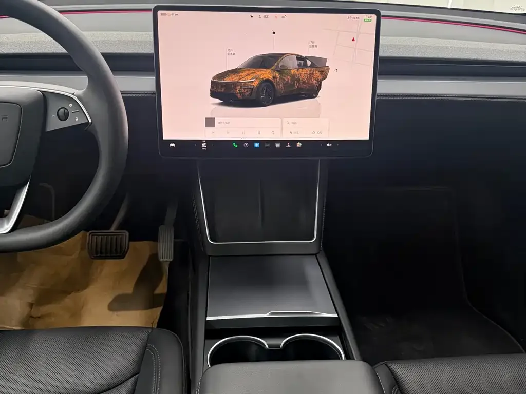 Tesla Model Y — фото 10