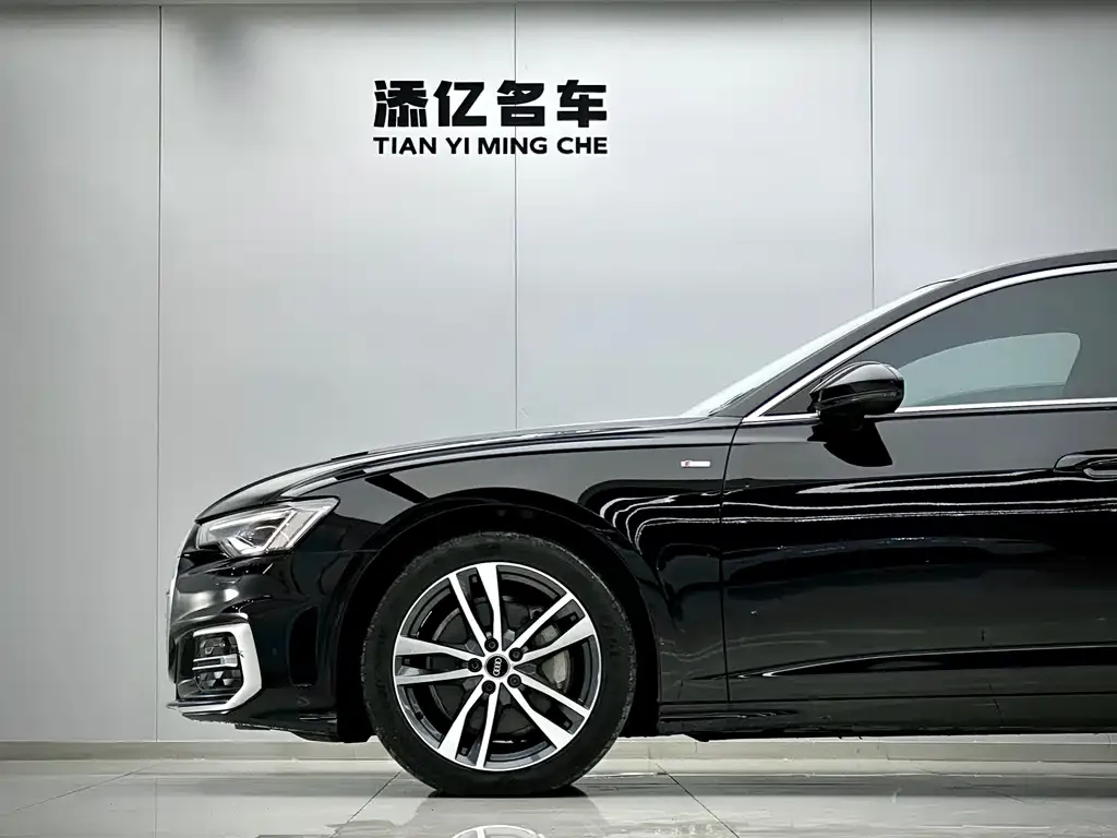 Audi A6L — фото 3