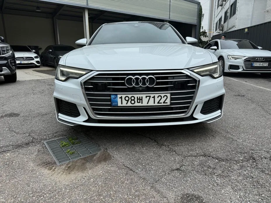 Audi A6 — фото 9