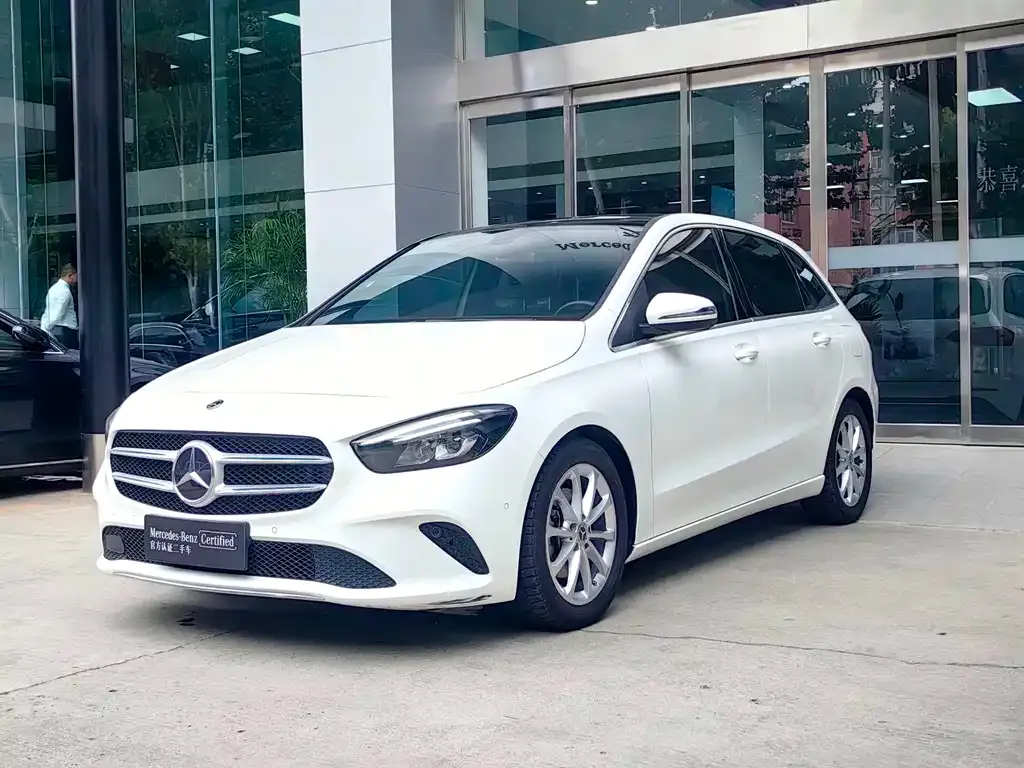 Mercedes-Benz B-Class — фото 1
