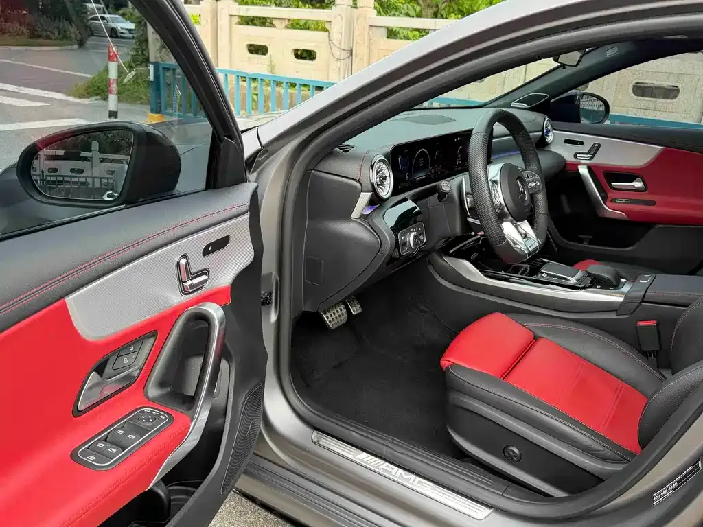 Mercedes-Benz A-Class AMG — фото 5