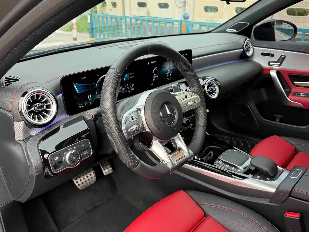 Mercedes-Benz A-Class AMG — фото 3