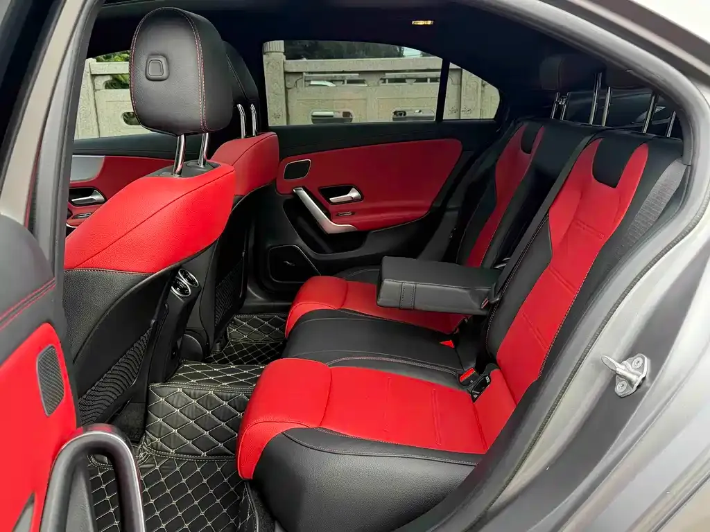 Mercedes-Benz A-Class AMG — фото 2