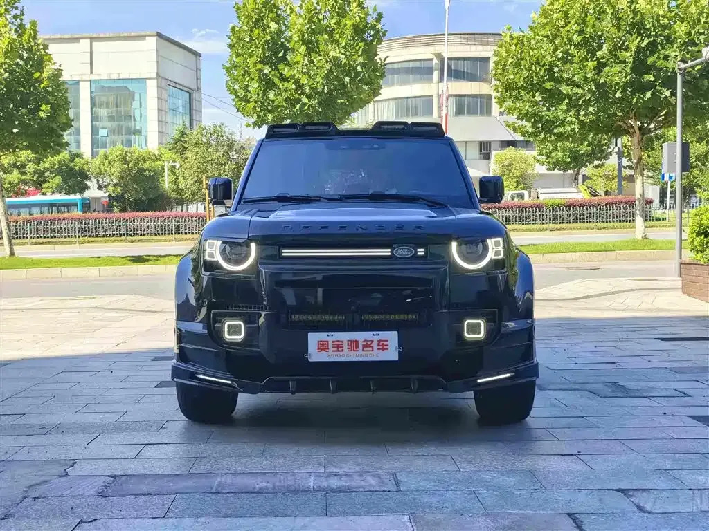 Land Rover Defender — фото 6