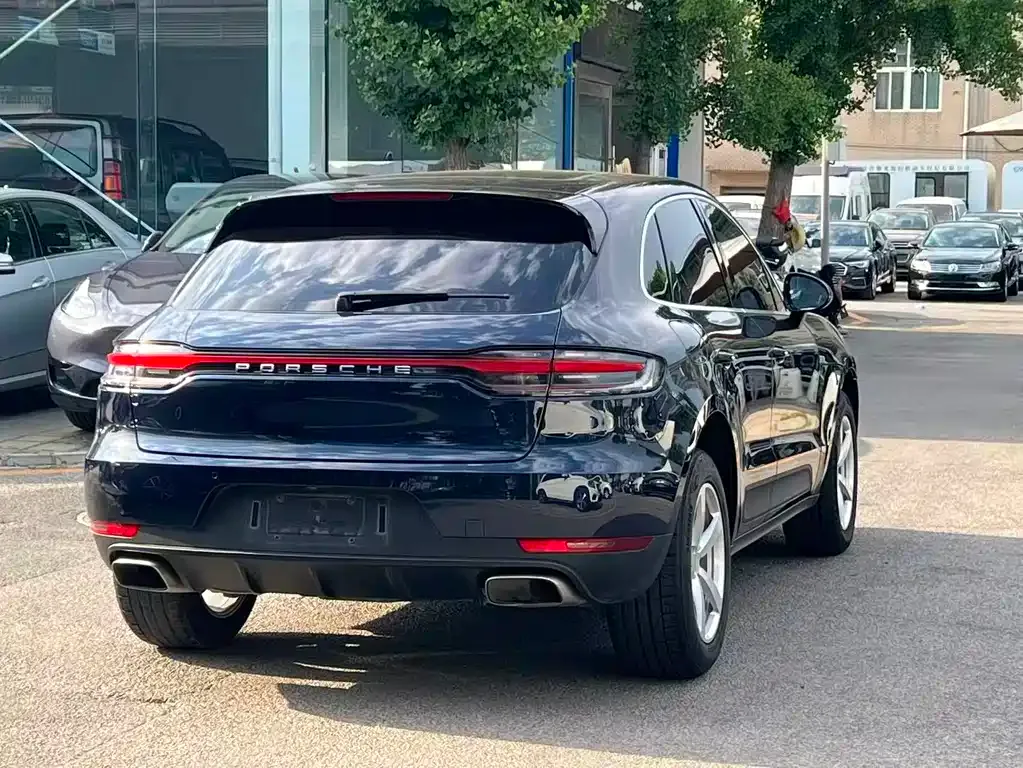 Porsche Macan — фото 5