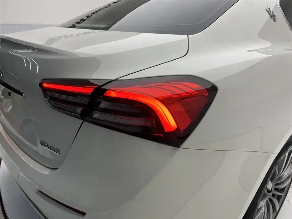 Maserati Ghibli — фото 6