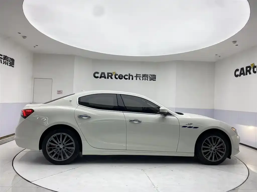 Maserati Ghibli — фото 5