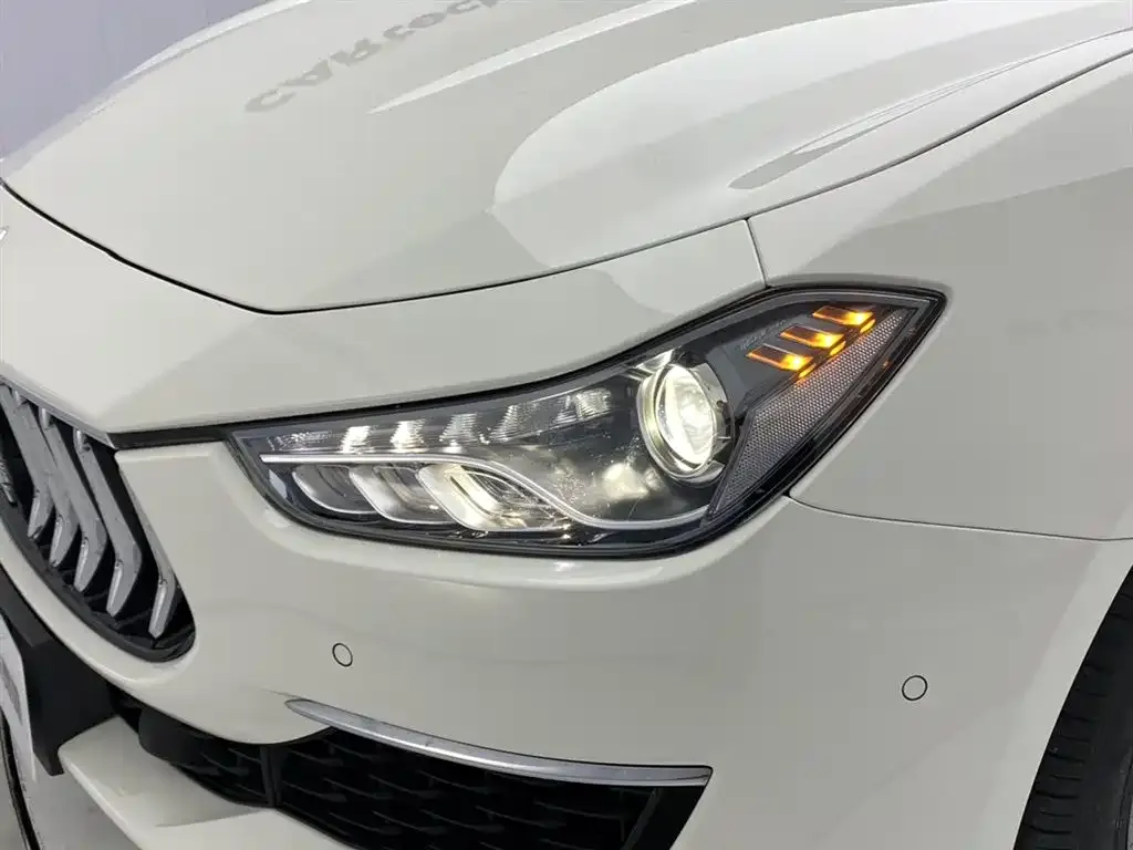 Maserati Ghibli — фото 4