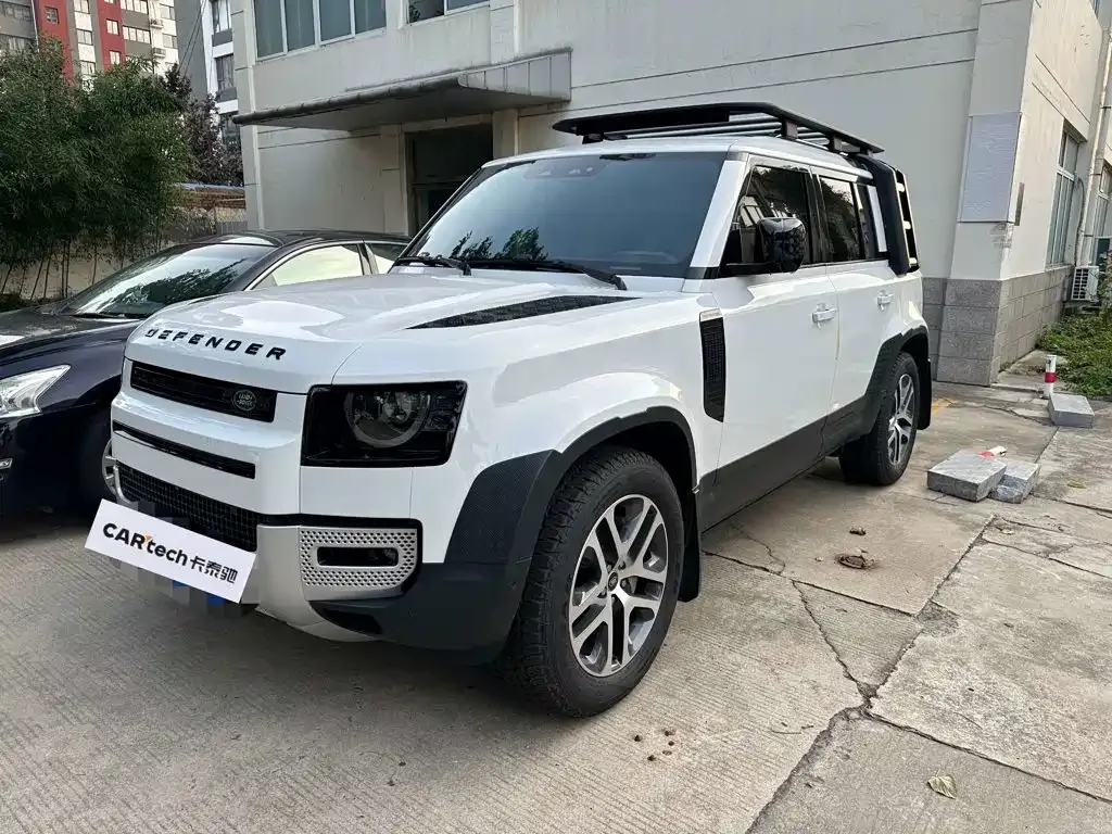 Land Rover Defender — фото 1