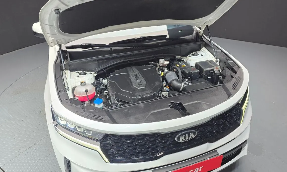 Kia Sorento — фото 8