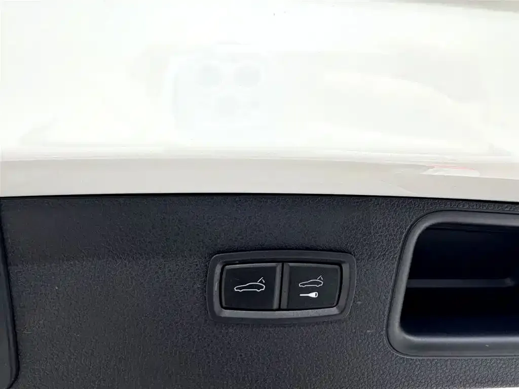 Porsche Macan — фото 4