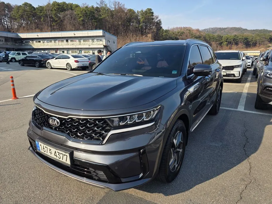 Kia Sorento — фото 1