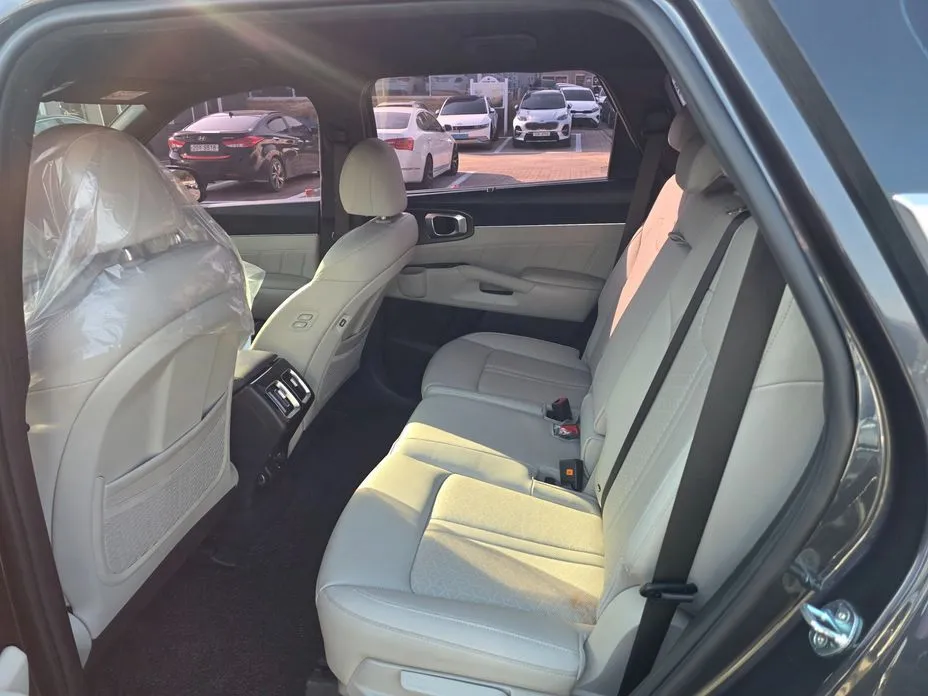 Kia Sorento — фото 3
