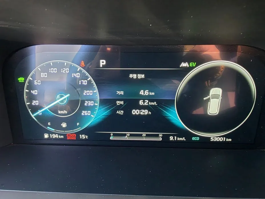 Kia Sorento — фото 4