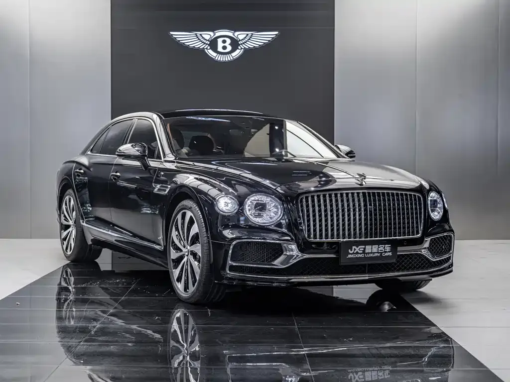 Bentley Flying Spur — фото 6