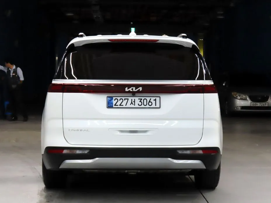 Kia Carnival — фото 3