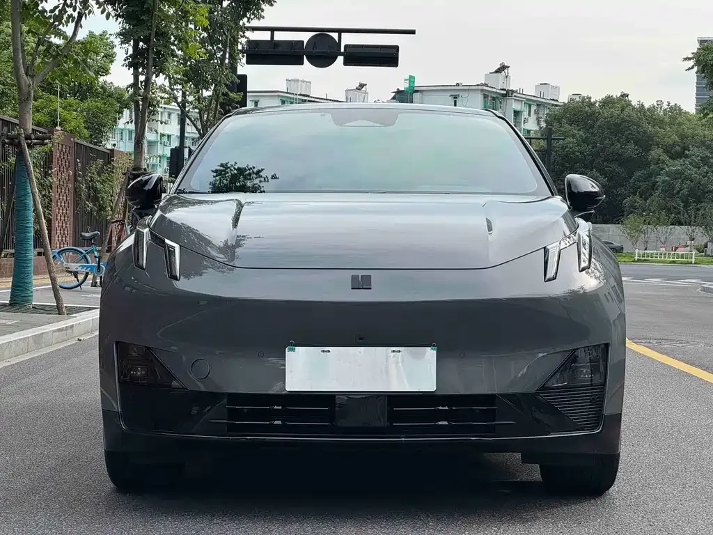 Lynk & Co Z20 — фото 10