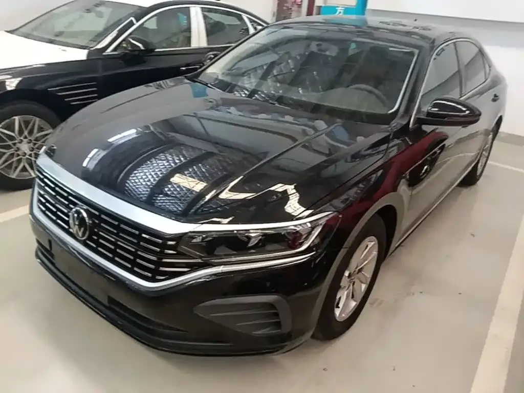 Volkswagen Passat — фото 4