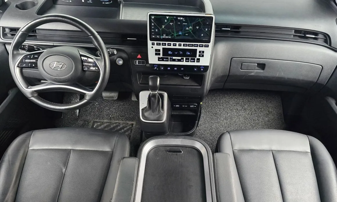 Hyundai Staria — фото 3