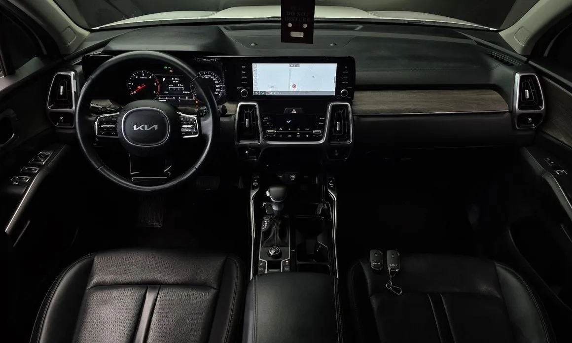 Kia Sorento — фото 8