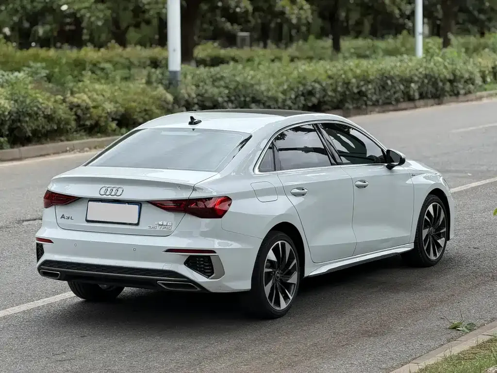 Audi A3 — фото 9