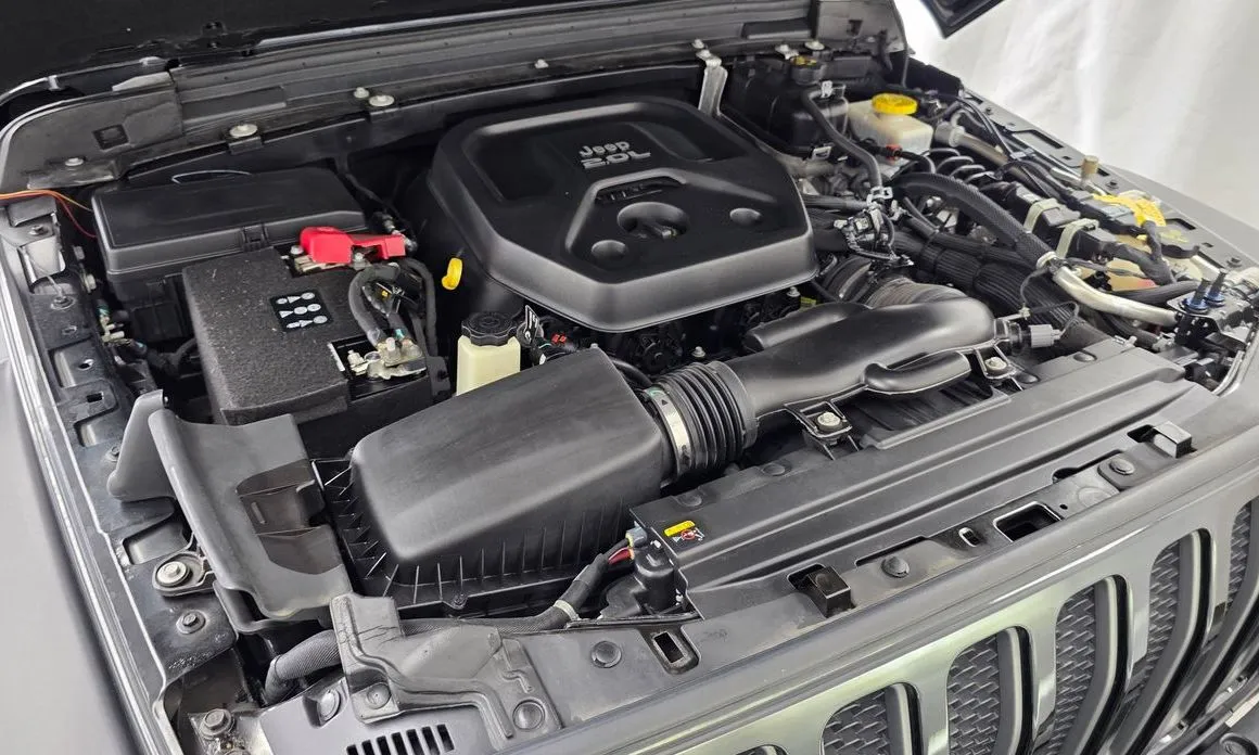 Jeep Wrangler — фото 10