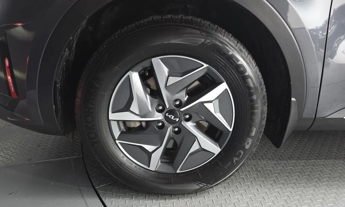 Kia Sorento — фото 3