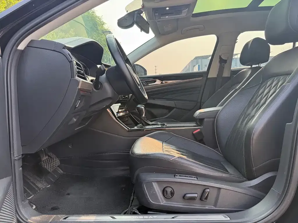 Volkswagen Passat — фото 2