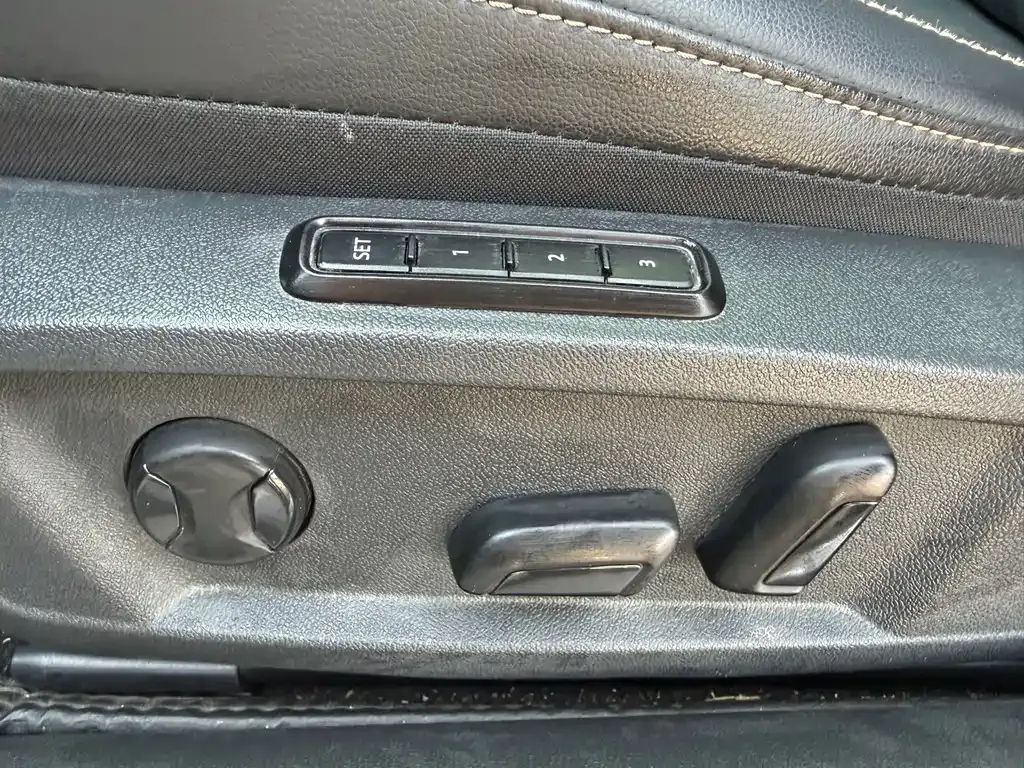 Volkswagen Passat — фото 5
