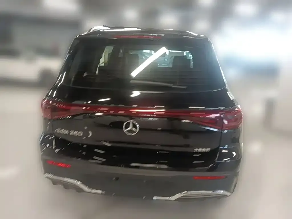 Mercedes-Benz EQB — фото 4